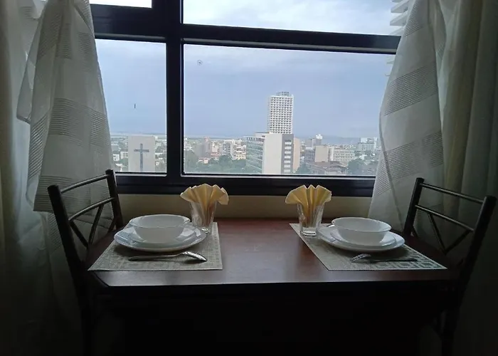 Horizon 101 A10 Shortwalk Robinson's Mall + Free Wifi+ Netflix Apartment *
