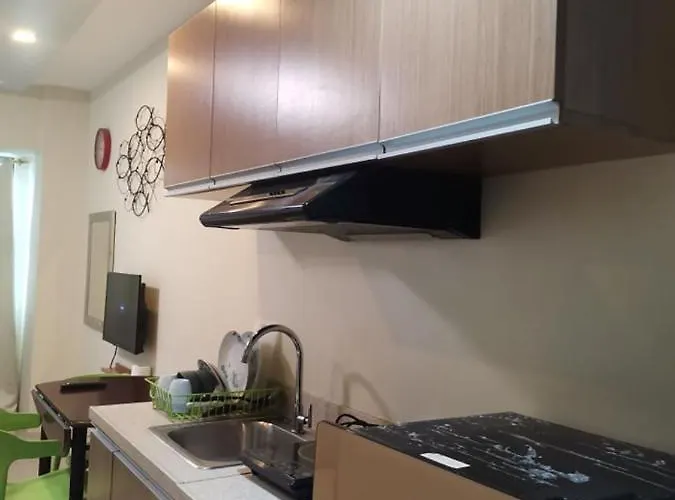 Horizon 101 A10 Shortwalk Robinson's Mall + Free Wifi+ Netflix Apartment